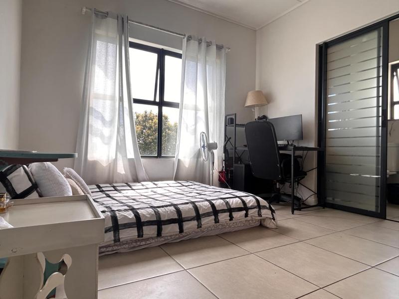 To Let 2 Bedroom Property for Rent in Sandown Western Cape